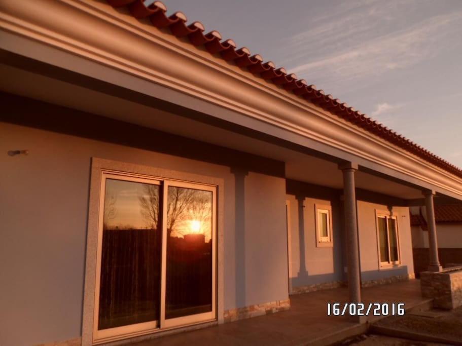 Maison Proche De La Mer Murtosa Exteriör bild